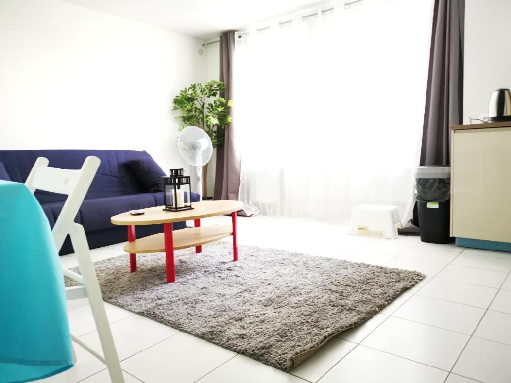 Studio De Charme, 30' Paris, 5' Evry, 10' Orly Ris-Orangis Kültér fotó